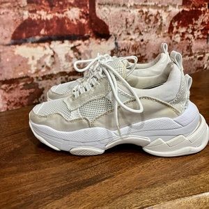 PREOWNED JEFFREY CAMPBELL SZ 7.5 WHITE PATENT MESH SNEAKERS